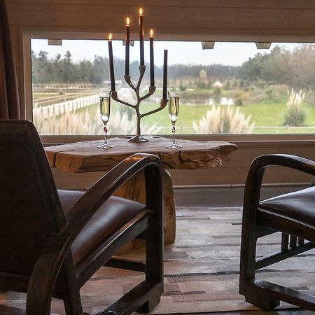 סן-ז'יל Abri Cosy - Suite Romantique En Camargue מראה חיצוני תמונה
